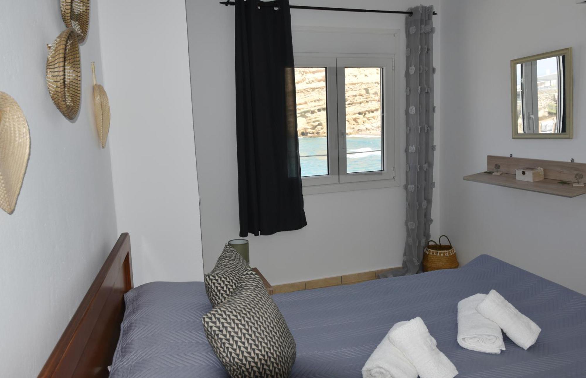 Plazza Lägenhet Matala Exteriör bild